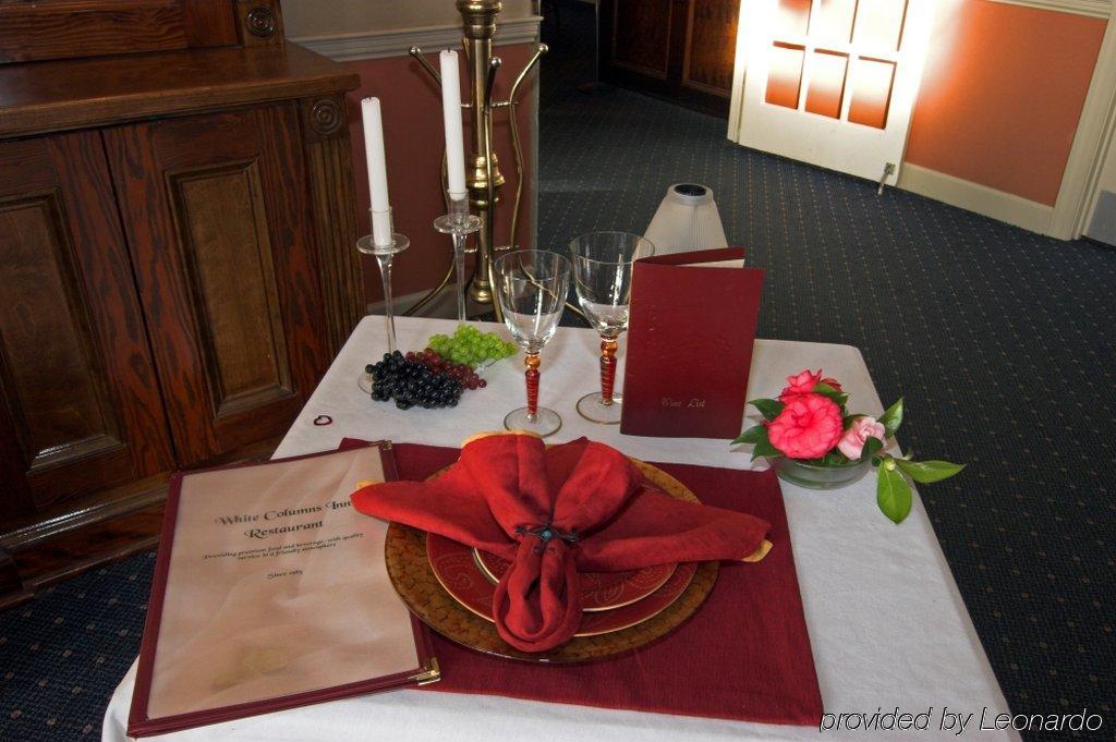 White Columns Inn Томсон Ресторан фото