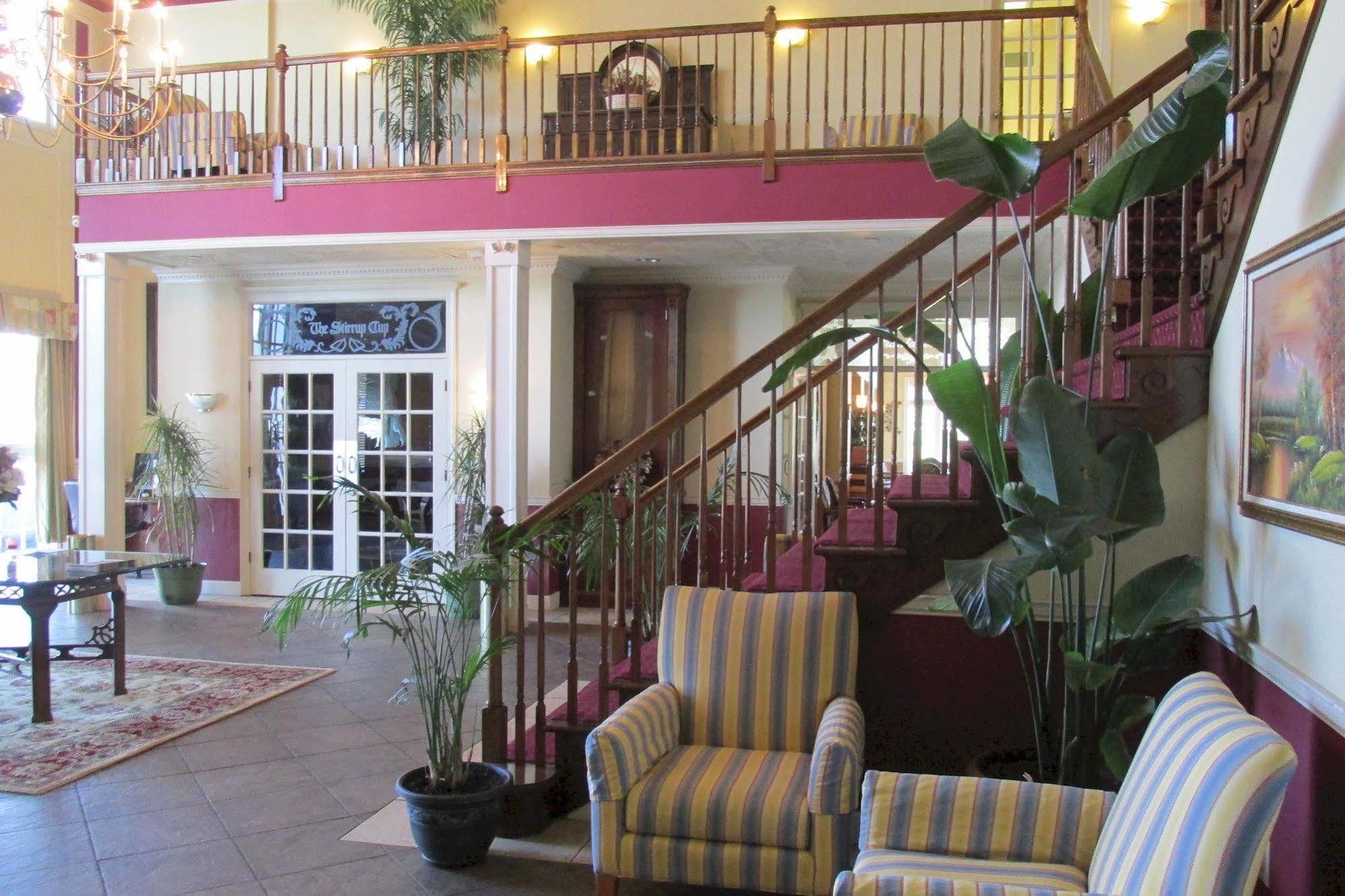 White Columns Inn Томсон Екстер'єр фото